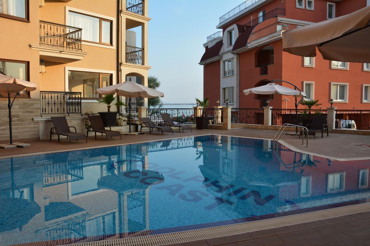 Vip Club Dolphin Coast Aparthotel Sunny Beach Ngoại thất bức ảnh
