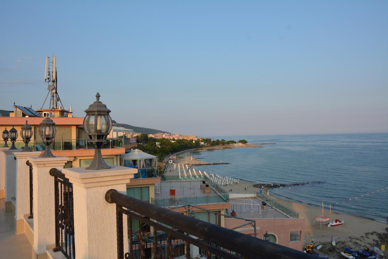 Vip Club Dolphin Coast Aparthotel Sunny Beach Ngoại thất bức ảnh